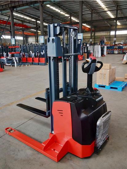 Xe Nâng Điện Tầm Thấp Với Tùy Chọn Bình Điện Lithium-Ion 1.5-2.0 tấn MB