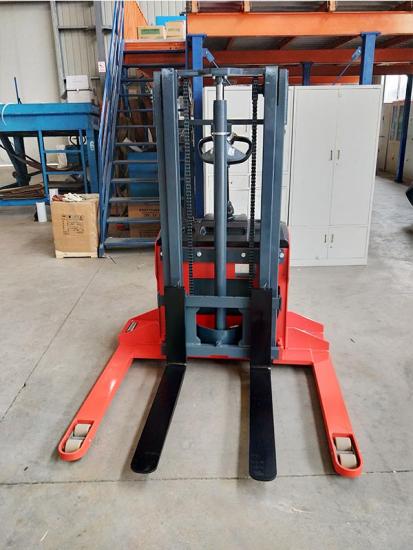 Xe Nâng Điện Tầm Thấp Với Tùy Chọn Bình Điện Lithium-Ion 1.5-2.0 tấn MB