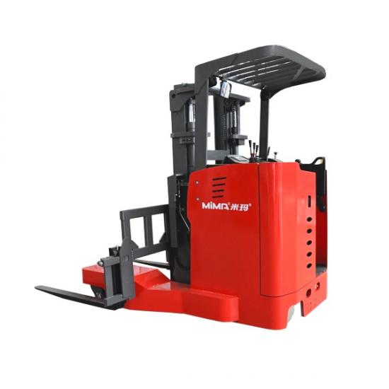 Xe Nâng Tầm Cao 4 Hướng Cho Vật Liệu Dài 2.5 tấn MQB 